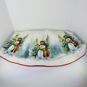 Max Studios Christmas Tree Skirt 52" Lined Snowmen With Rainbow Hat And Scarf